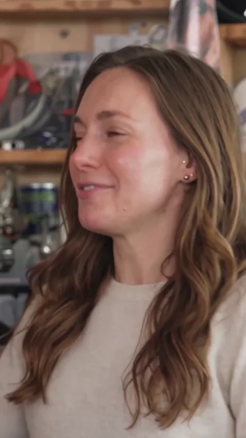 How to Make a Tiny Desk AI Video from One Photo